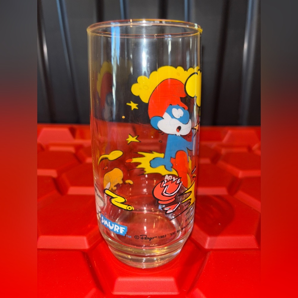 Rare Vintage Papa Smurf Glass